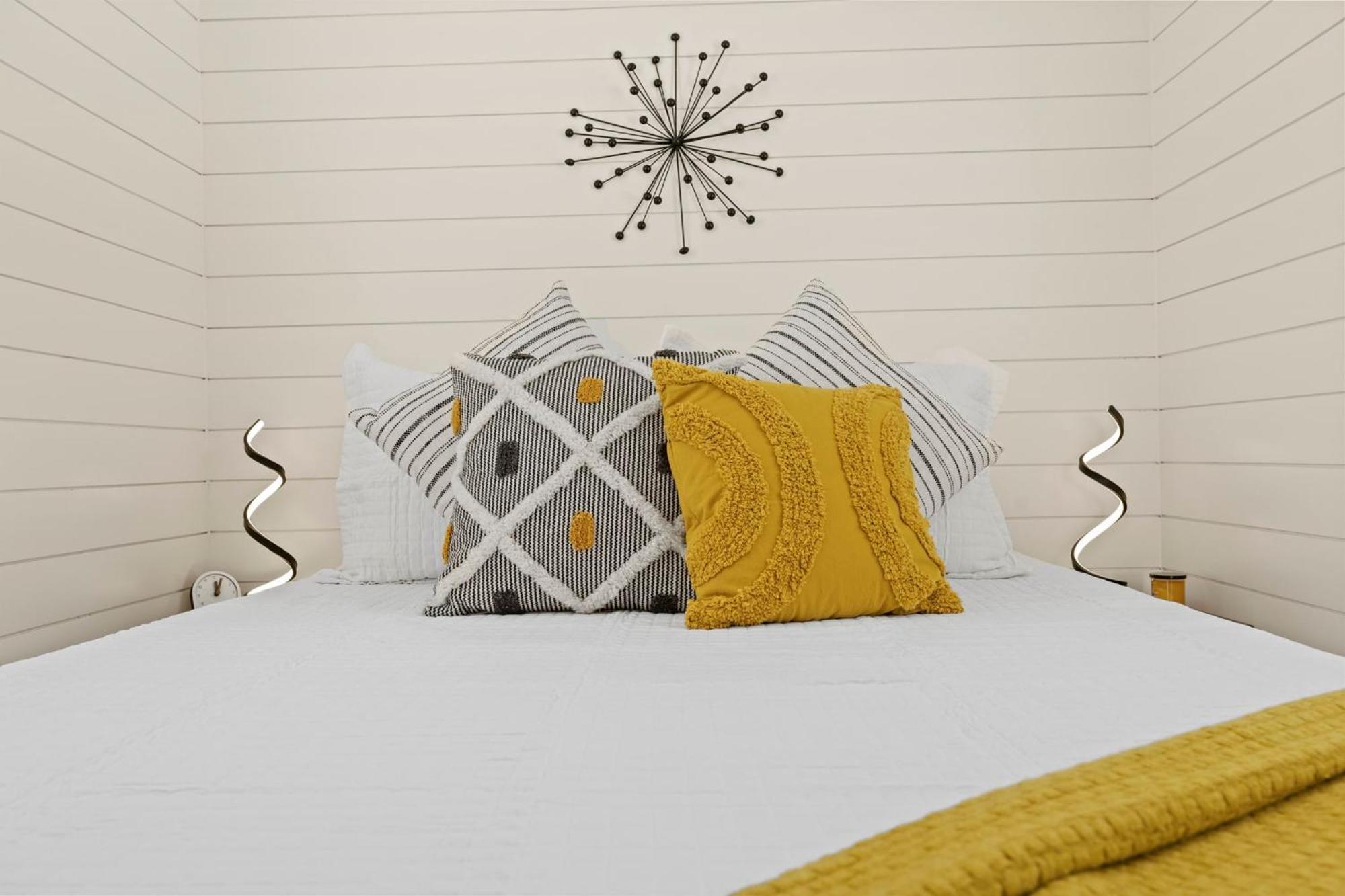 New The Yellow Beacon-Luxury Shipping Container Fredericksburg Buitenkant foto